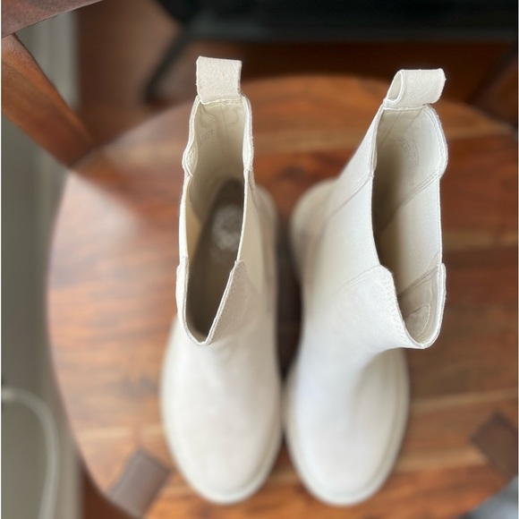 VINCE CAMUTO MILKY WHITE STUDDED MEENDEY PULL-ON BOOTS - Picture 9 of 16